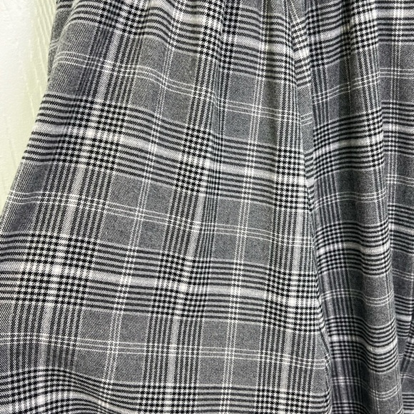 Hollister - Grey Plaid Button Up Pocket Adjustable Strap Jumpsuit Size Small - Picture 11 of 12